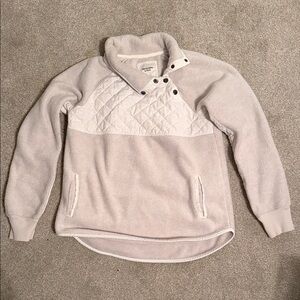 Cozy Quilted Abercrombie Pullover Sweater